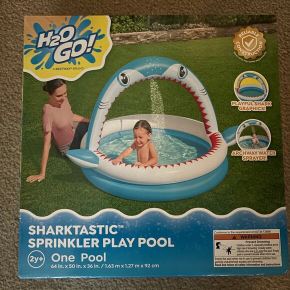 H2O GO! Bestway Sharktastic Sprinkler Play Pool, Kids Inflatable Shark Pool NEW - Picture 2 of 2